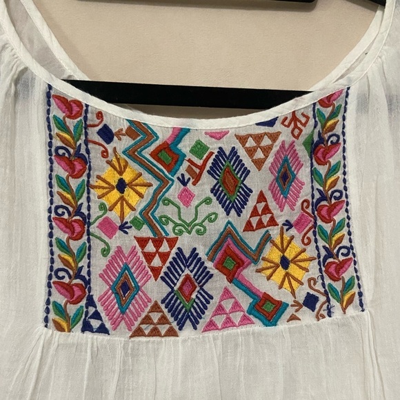 Lovestitch EUC lightweight cotton heavily embroidered bib pom waist tie top M - Picture 4 of 6